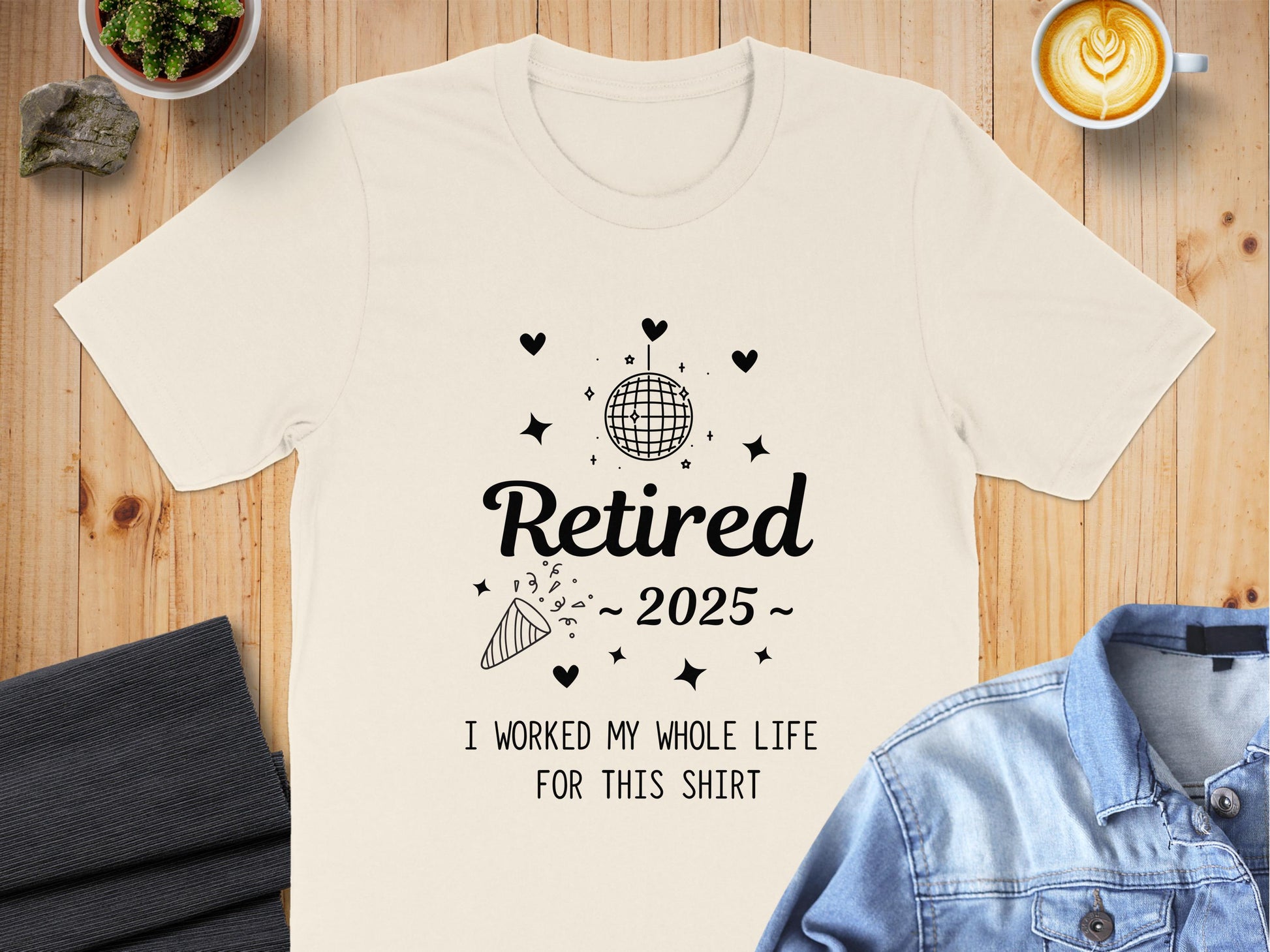 Retired 2025 Funny Retirement Gift T-Shirt product type