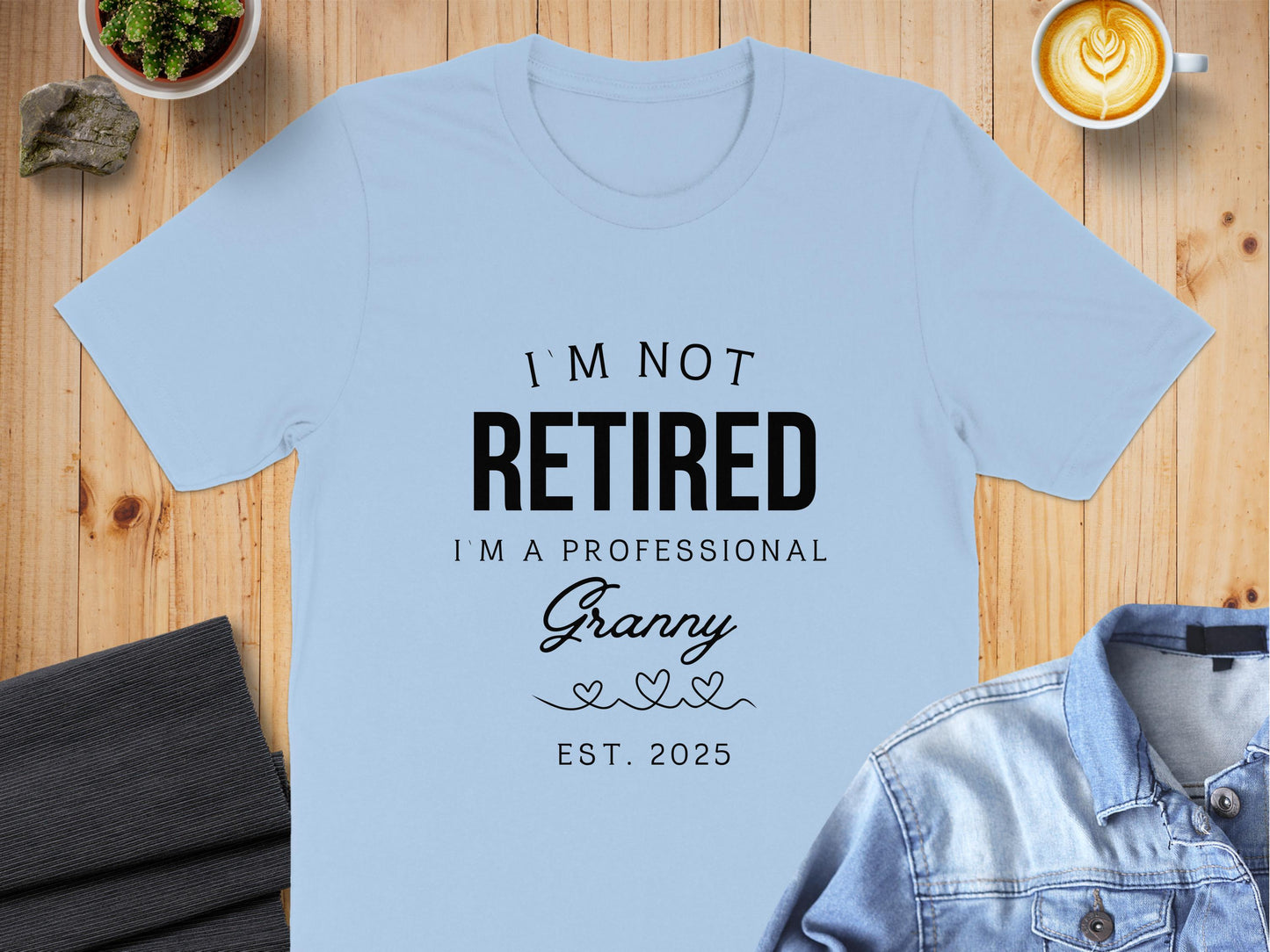 I'm Not Retired I'm A Professional Granny Shirt Product